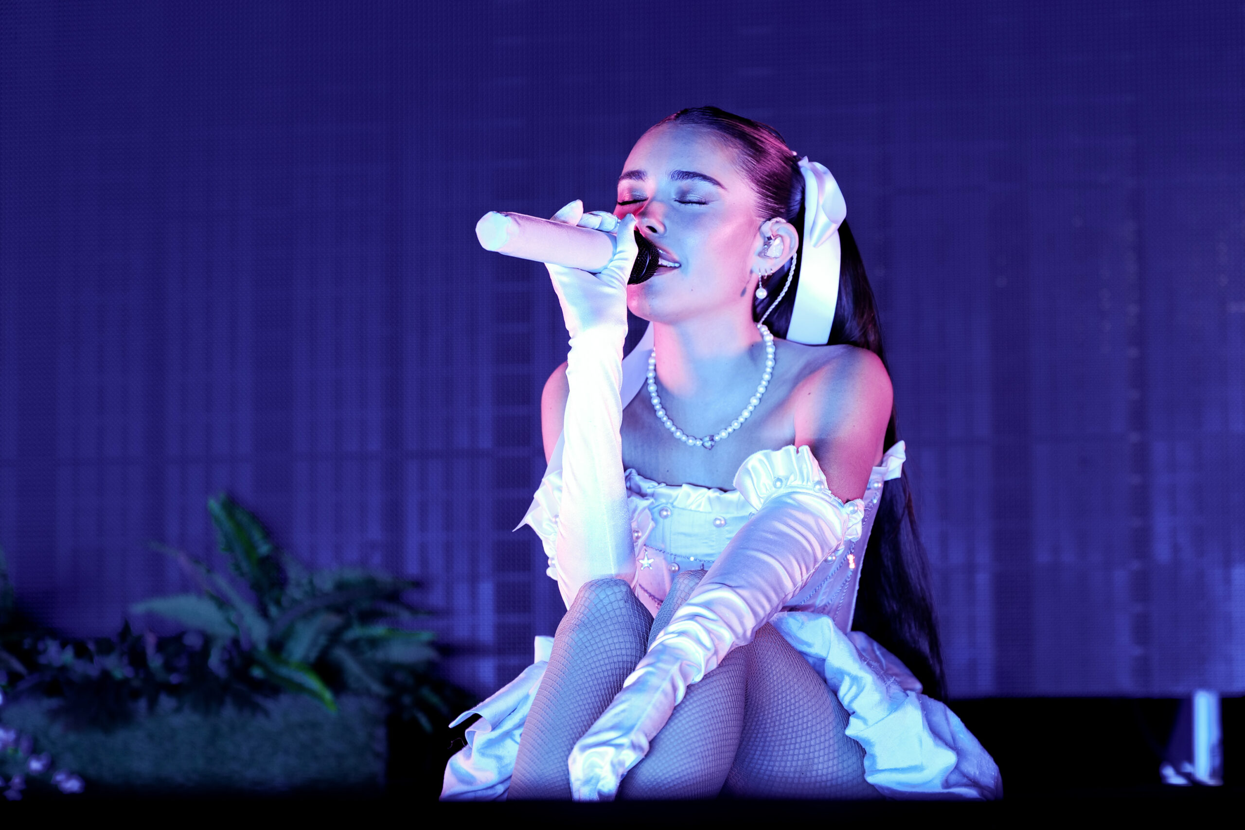 Audience at a Madison Beer concert
